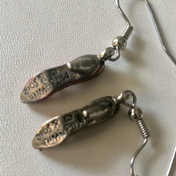 Earrings Red Shoes - Picture 8 of 11